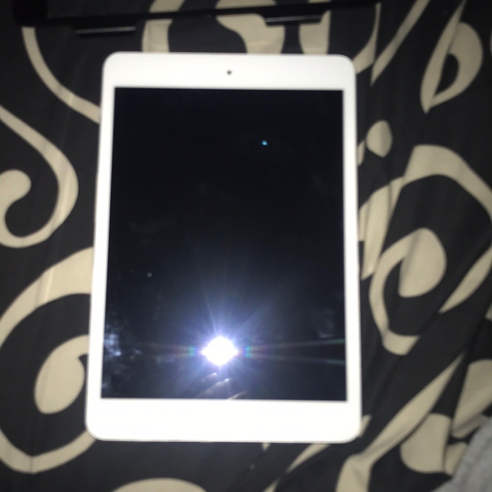 Ipad Mini plus defender case